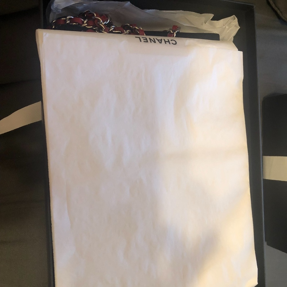 Chanel Wallet on chain - Picture 3 of 5